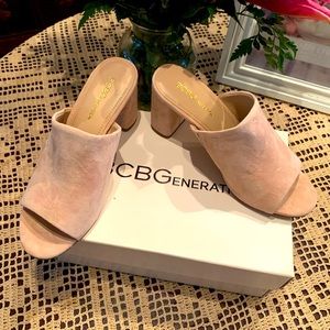 BCBGeneration Beverly Heels